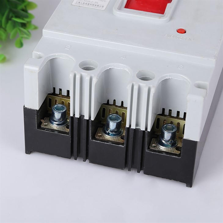 Case Circuit Breaker factory